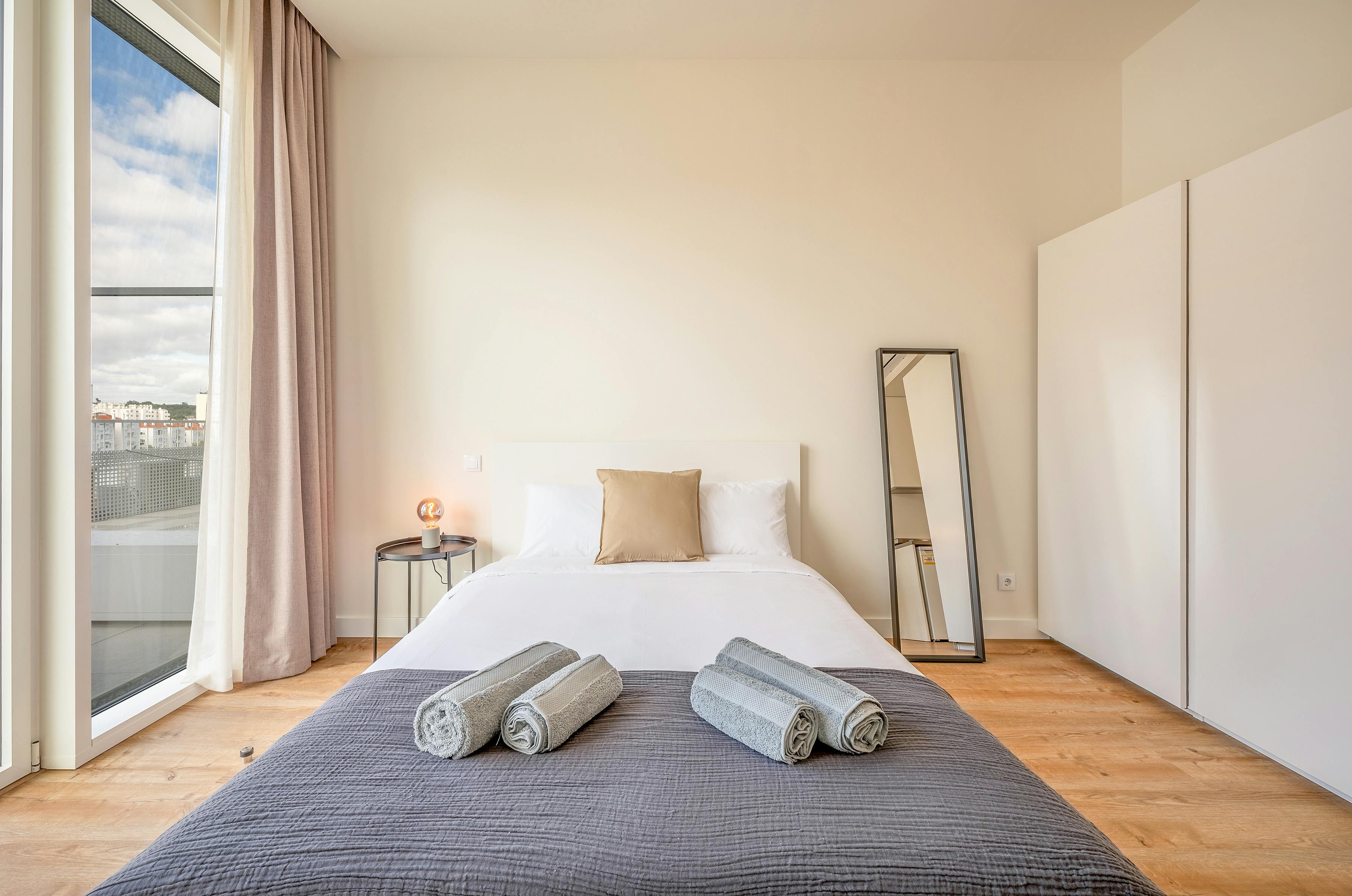 Studio for rent for €1,183 per month in Lisbon, Rua Manuel Gouveia