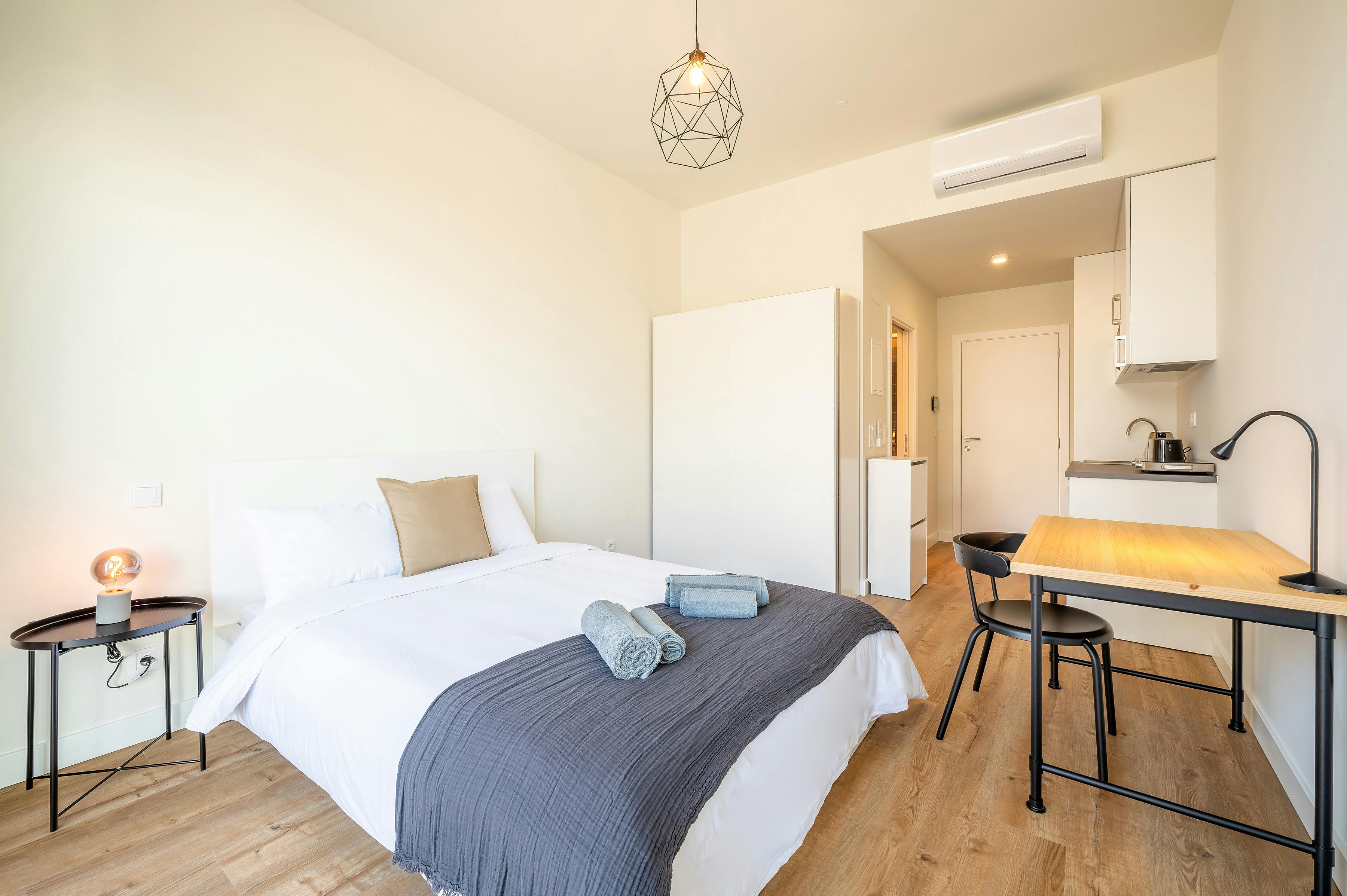 Studio à louer pour 970 €/mois à Lisbon, Rua Manuel Gouveia