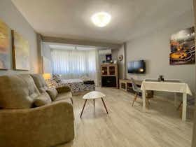 Studio for rent for €798 per month in Vélez-Málaga, Calle Gabarra