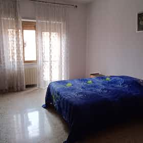 Приватна кімната за оренду для 630 EUR на місяць у Rome, Via Laterina