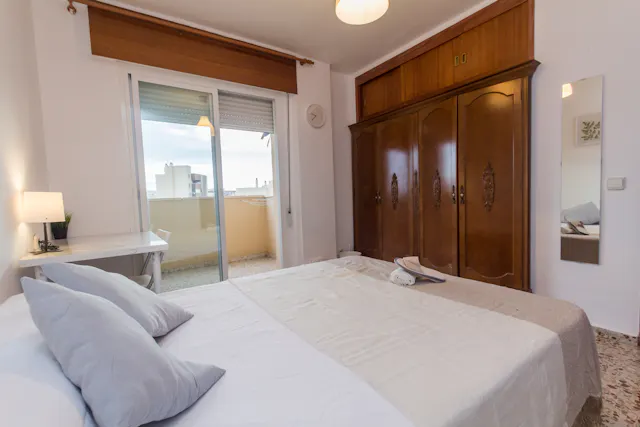 Private room in Calle Palo Mayor, Málaga (1475379) room image 2