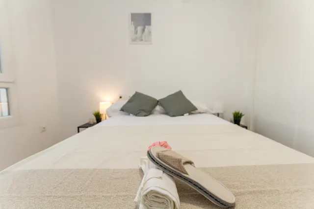 Private room in Calle Roger de Flor, Málaga (1475432) room image 2