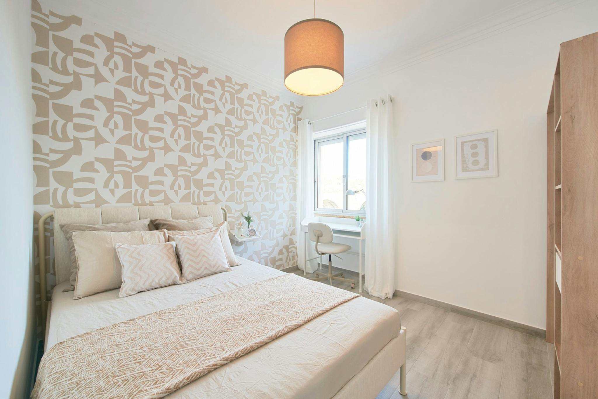 Rua Mouzinho de Albuquerque, Amadora preview