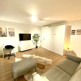 Studio for rent for 1.390 € per month in Hamburg, Grelckstraße