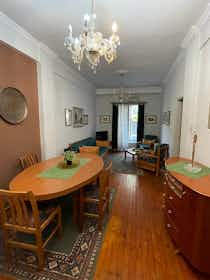 Квартира сдается в аренду за 600 € в месяц в Thessaloníki, Gladstonos