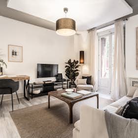 Apartment for rent for €4,256 per month in Madrid, Calle de Quevedo