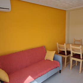 Private room for rent for €450 per month in Valencia, Carrer de Gran Canària