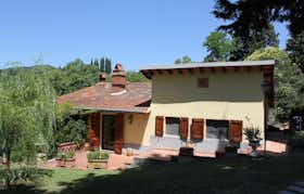 Haus zu mieten für 1.200 € pro Monat in San Godenzo, Via di Poggio