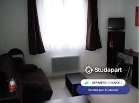 Apartment for rent for €540 per month in Avignon, Chemin de la Croix de Joannis