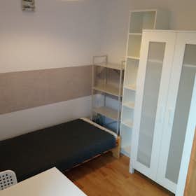 Private room for rent for PLN 1,250 per month in Warsaw, ulica Grochowska