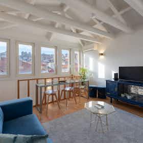 公寓 正在以 €3,000 的月租出租，其位于 Porto, Rua do Souto