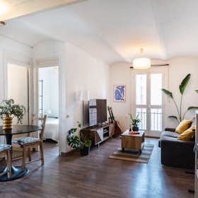 Appartement te huur voor € 1.800 per maand in Barcelona, Carrer de Fluvià