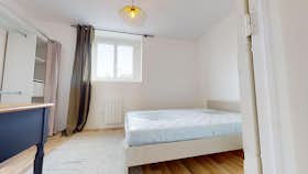 Privé kamer te huur voor € 395 per maand in Roubaix, Rue de Lorraine