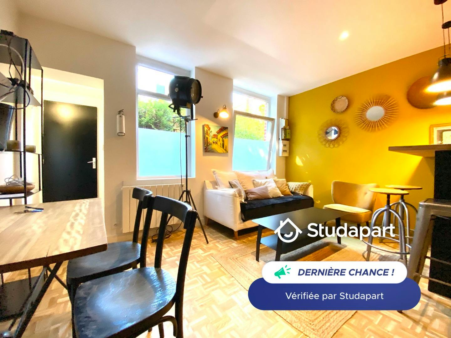 Huis te huur voor € 1.260 per maand in La Madeleine, Rue des Poètes