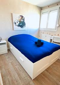 Privé kamer te huur voor € 400 per maand in Vandœuvre-lès-Nancy, Rue du Luxembourg