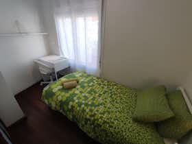 Private room for rent for €500 per month in Málaga, Calle Pedro Molina