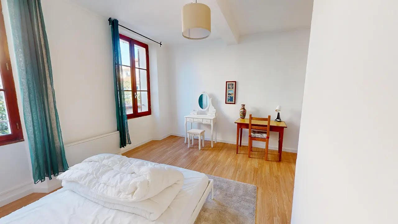 Приватна кімната за оренду для 432 EUR на місяць у Toulon, Rue Michel de Bourges