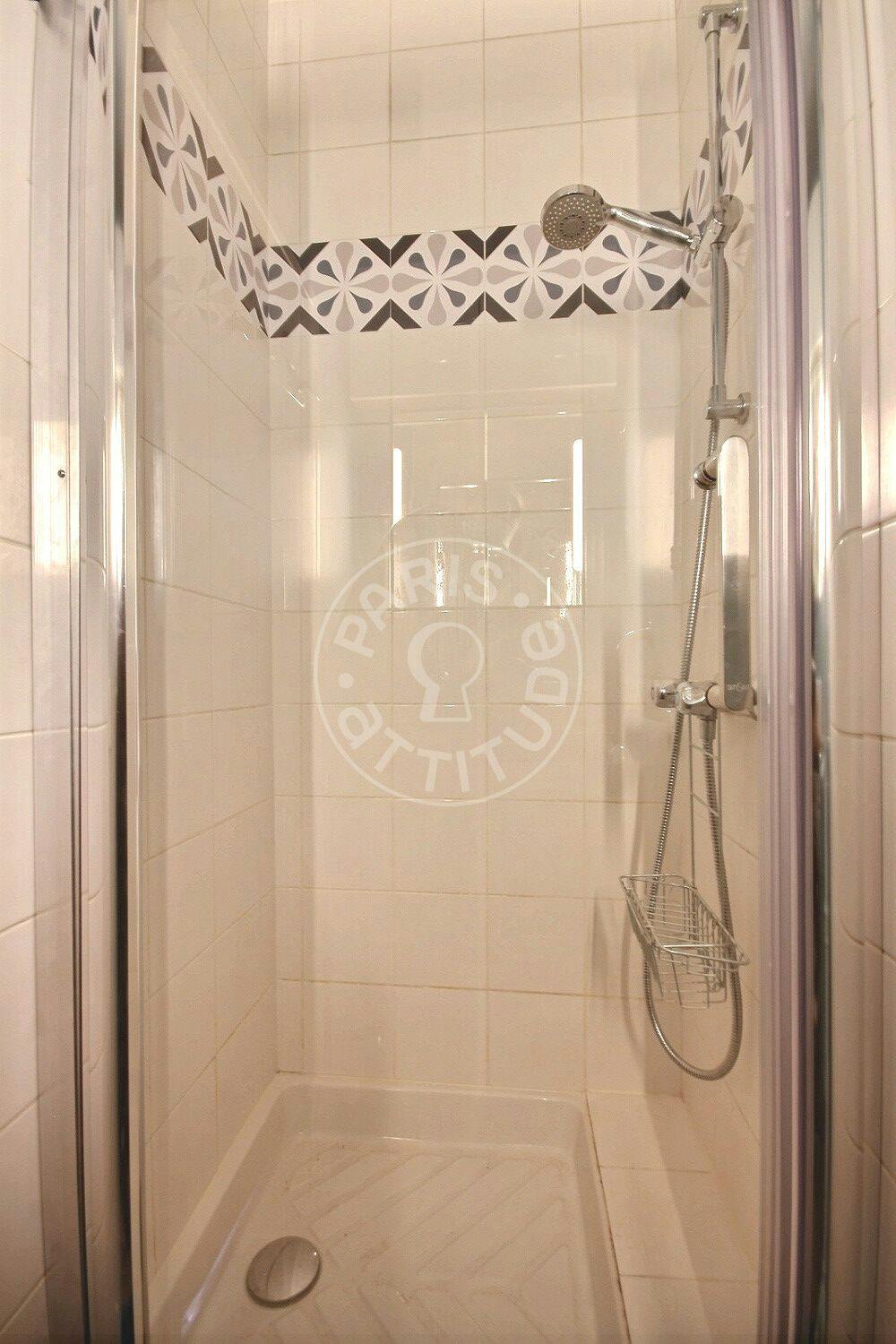 Apartment Paris, 18m² — photo 36