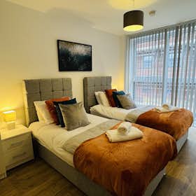 Mieszkanie do wynajęcia za 2630 GBP miesięcznie w mieście Birmingham, Scotland Street