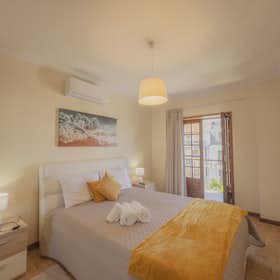 Private room for rent for €640 per month in Porto, Rua de Aires de Ornelas