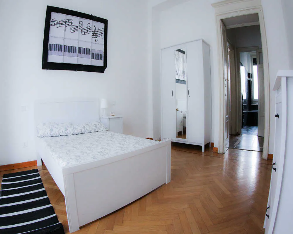 Private room in Viale Regina Giovanna, Milan (1476556) ROOM 1