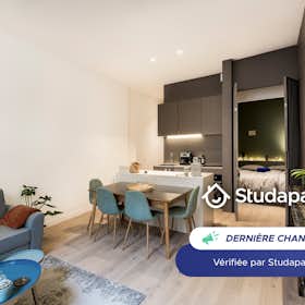 Appartement te huur voor € 1.167 per maand in Bordeaux, Rue des Faures