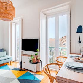 Apartment for rent for €3,000 per month in Lisbon, Beco do Índia