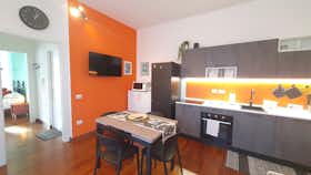 Appartement te huur voor € 1.980 per maand in Forlì, Via Isonzo