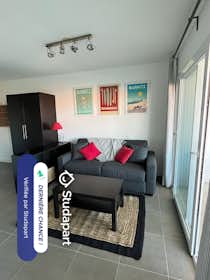 Lägenhet att hyra för 580 € i månaden i Saint-Jean-de-Luz, Chemin Duhartia