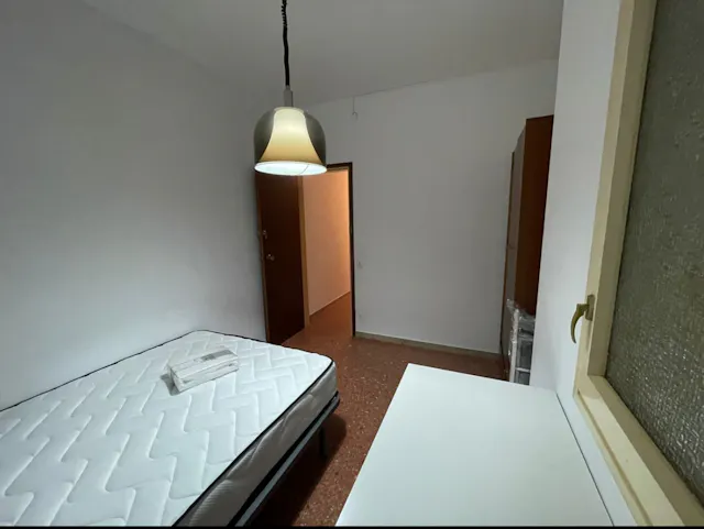 Private room in Carrer de Berlín, Barcelona (1476957) room image 2