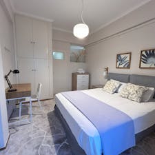 Private room for rent for €450 per month in Athens, Skopelou