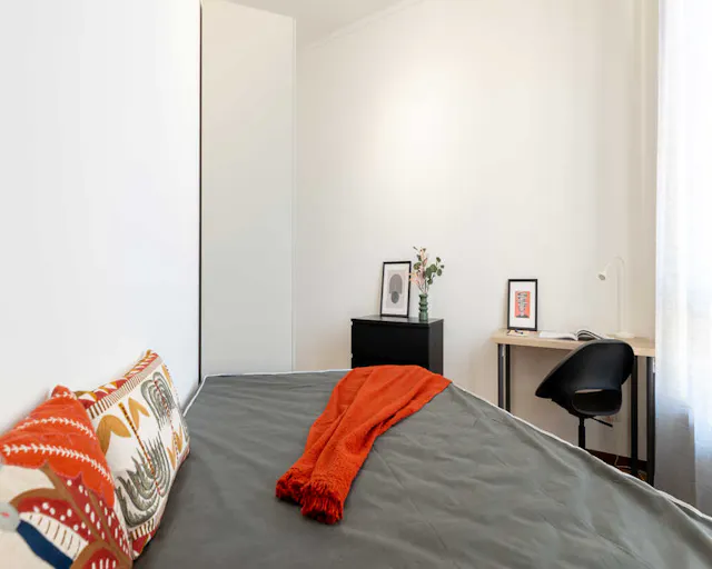 Private room in Viale Tunisia, Milan (1477009) room image 1