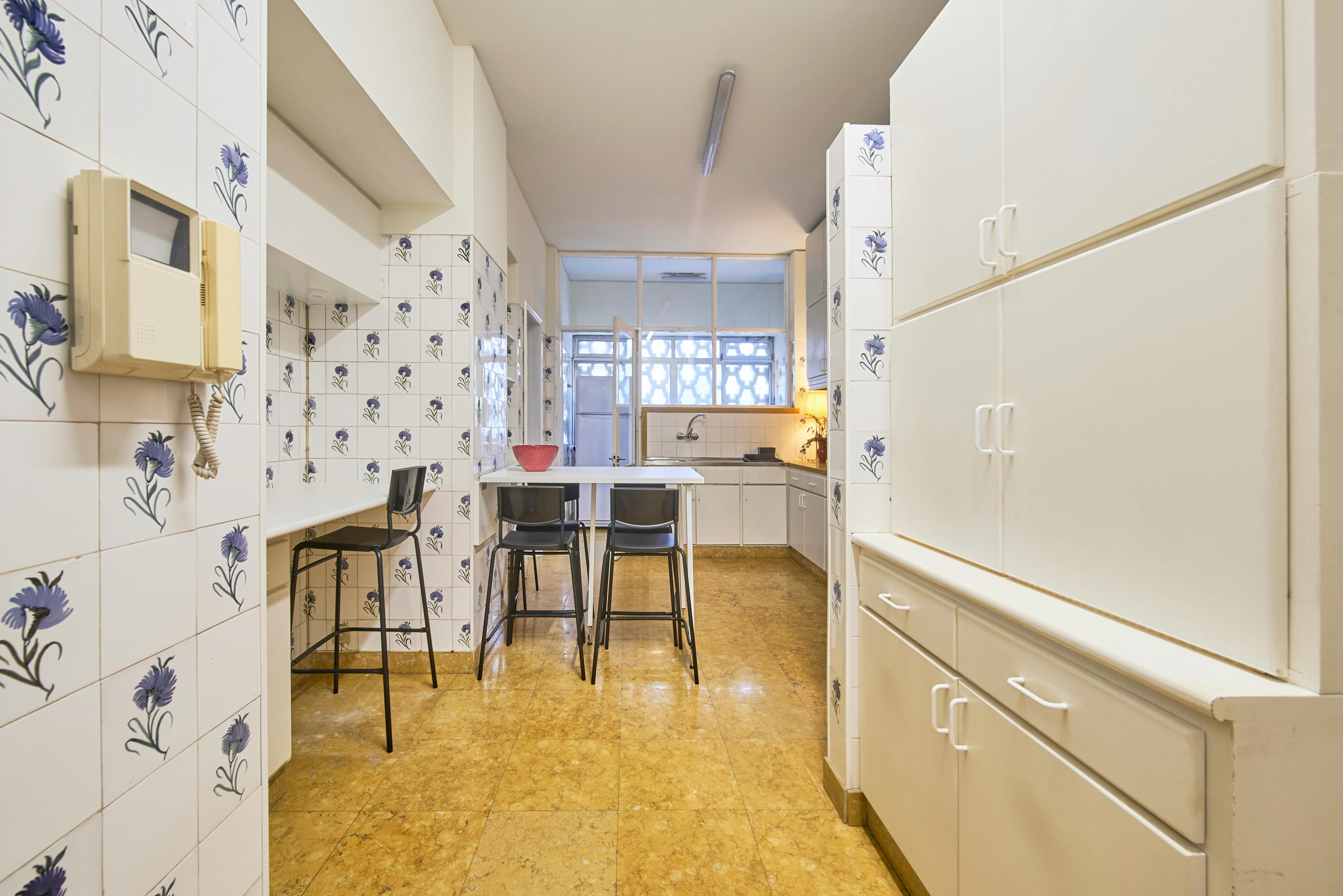 Apartment Lisbon, 100m² — photo 9