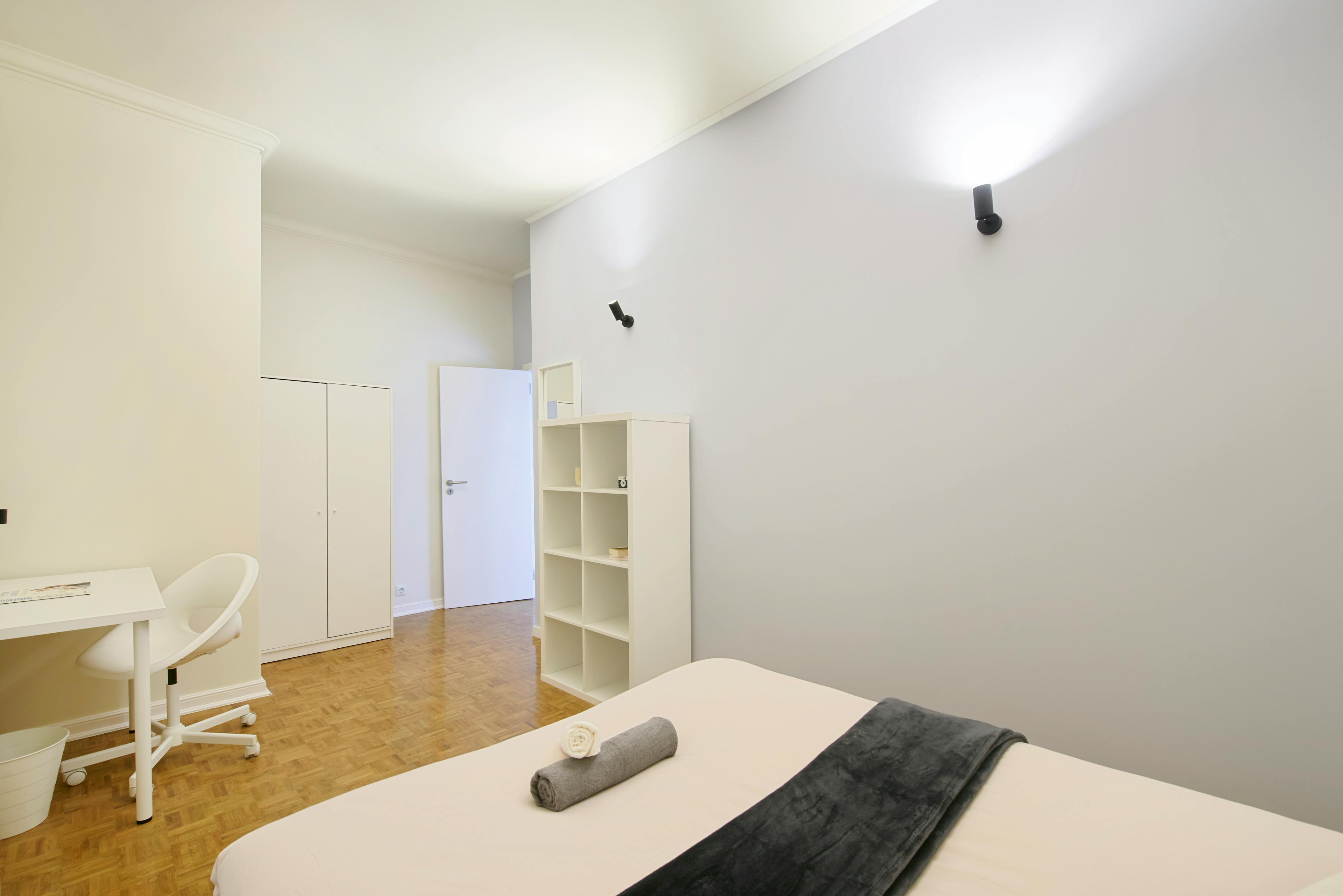 Apartment Lisbon, 100m² — photo 8