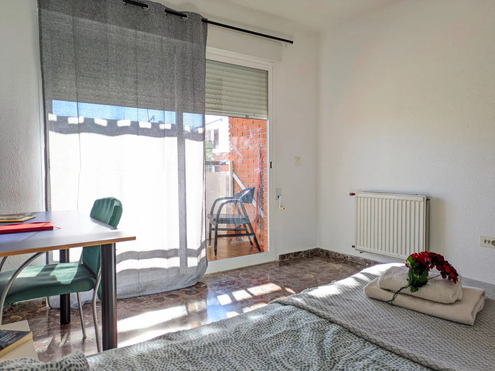 Private room in Carrer d'Ibi, Paterna (1477205) ROOM 1