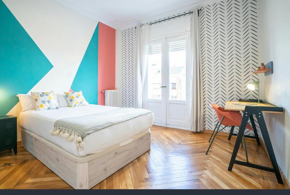 Calle Luchana, Madrid preview