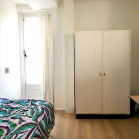 WG-Zimmer for rent for 435 € per month in Leeuwarden, Dennenstraat