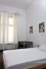 Private room for rent for PLN 1,253 per month in Kraków, ulica św. Agnieszki