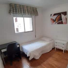 Privé kamer te huur voor € 370 per maand in Murcia, Calle Nueva