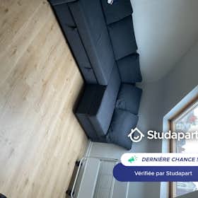 Apartament de închiriat pentru 550 EUR pe lună în Angers, Boulevard Henri Arnauld