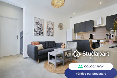 Private room for rent on Rue Saint-Bernard, Lille