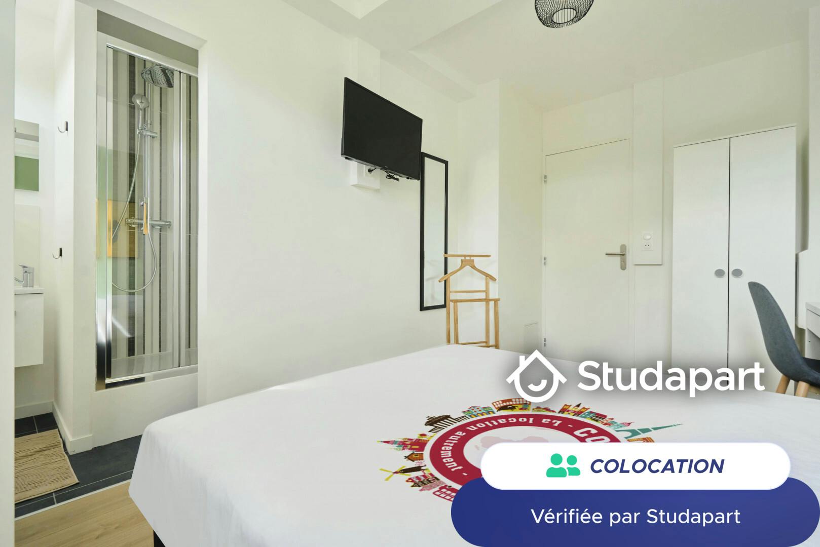 Private room for rent on Rue Henry Dunant, Lille - Plus