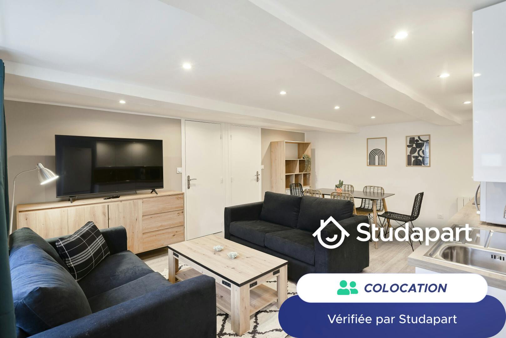 Private room for rent on Rue Négrier, Lille - Vue 5