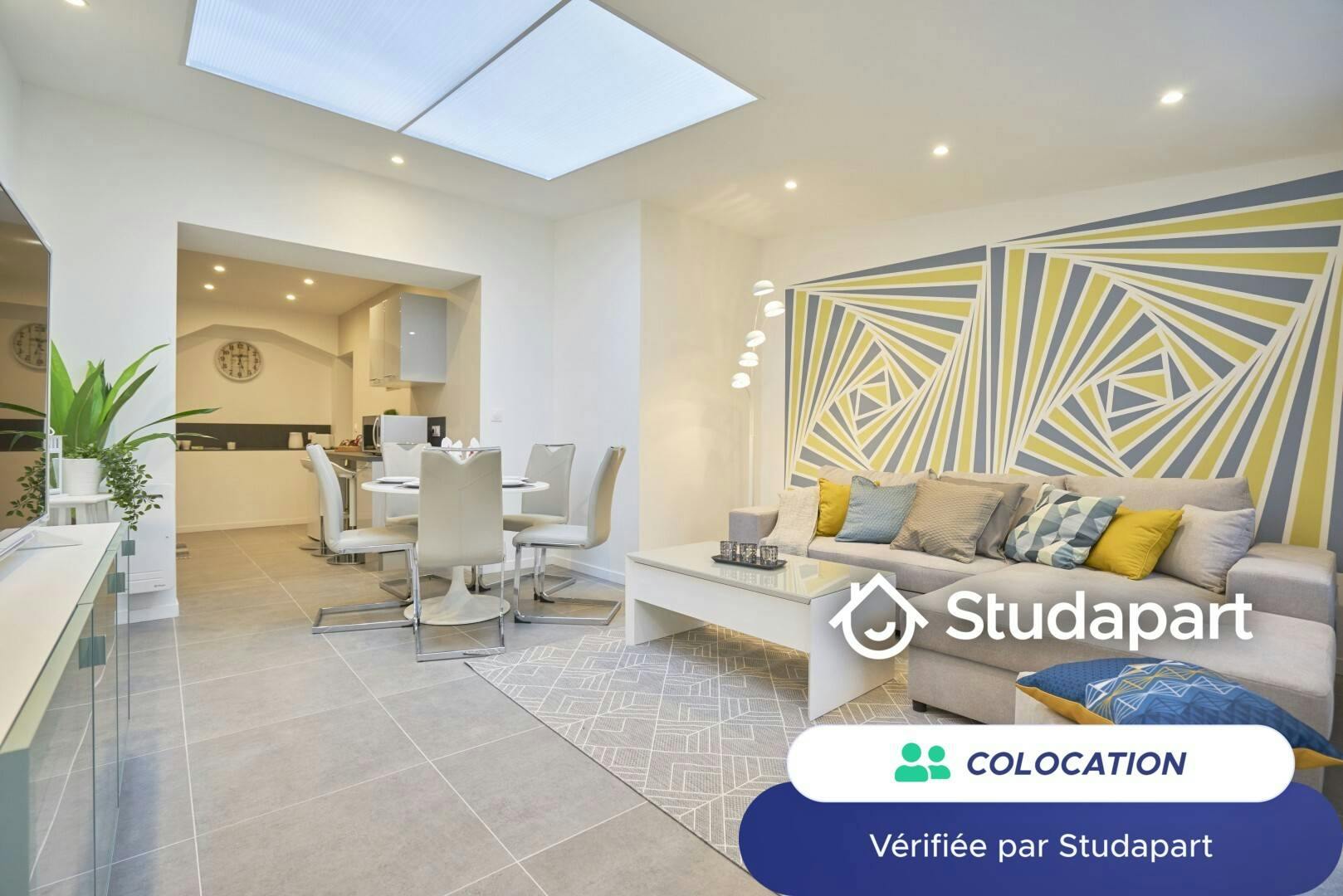Private room for rent on Rue Malakoff, Lille - Plus