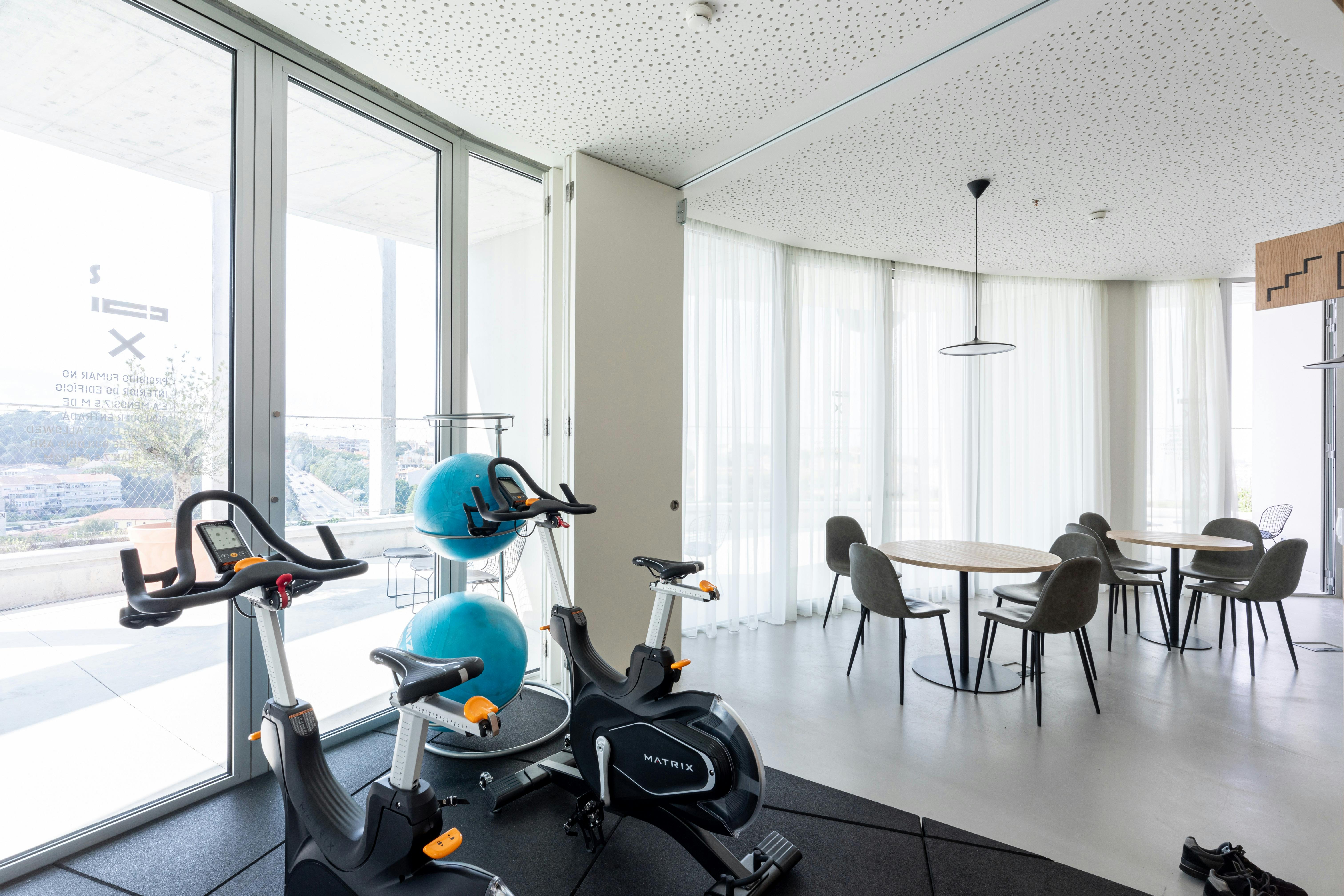 Single room Porto, 1 bed, 24m² — photo 1