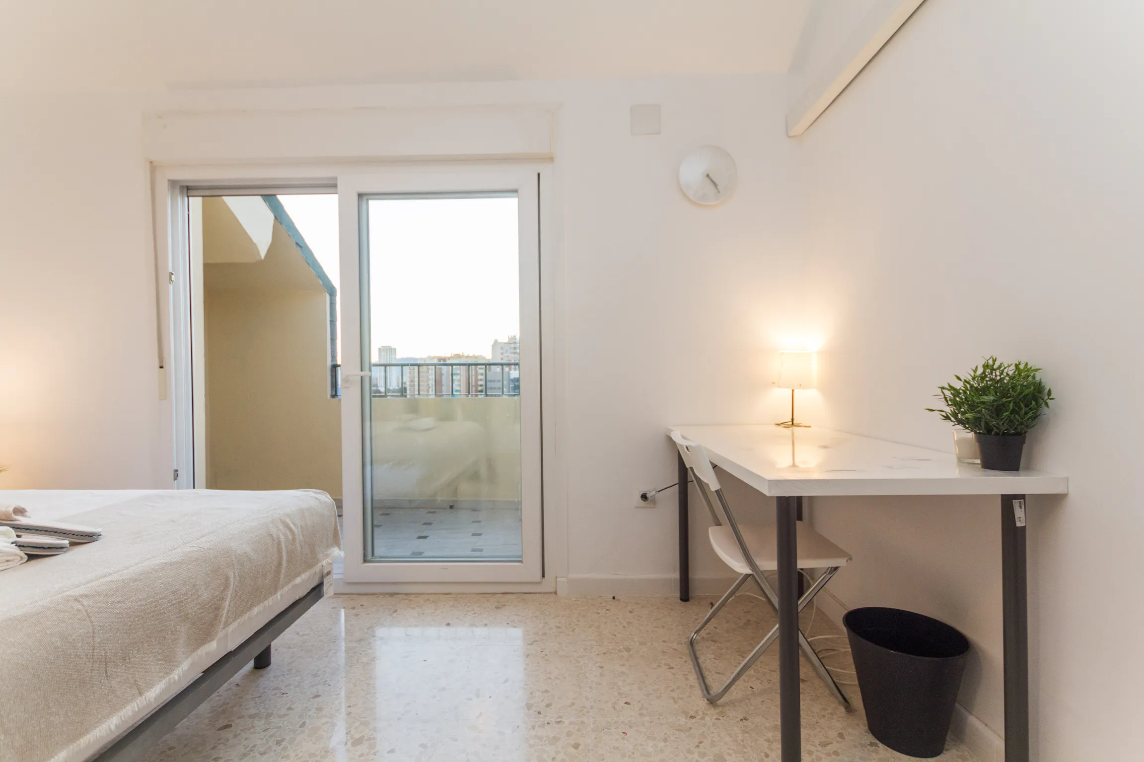 Private room in Calle Roger de Flor, Málaga (1477860) ROOM 4