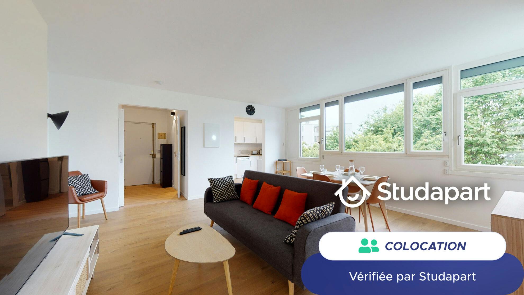 Private room for rent for €760 per month in Guyancourt, Place de l'Égalité