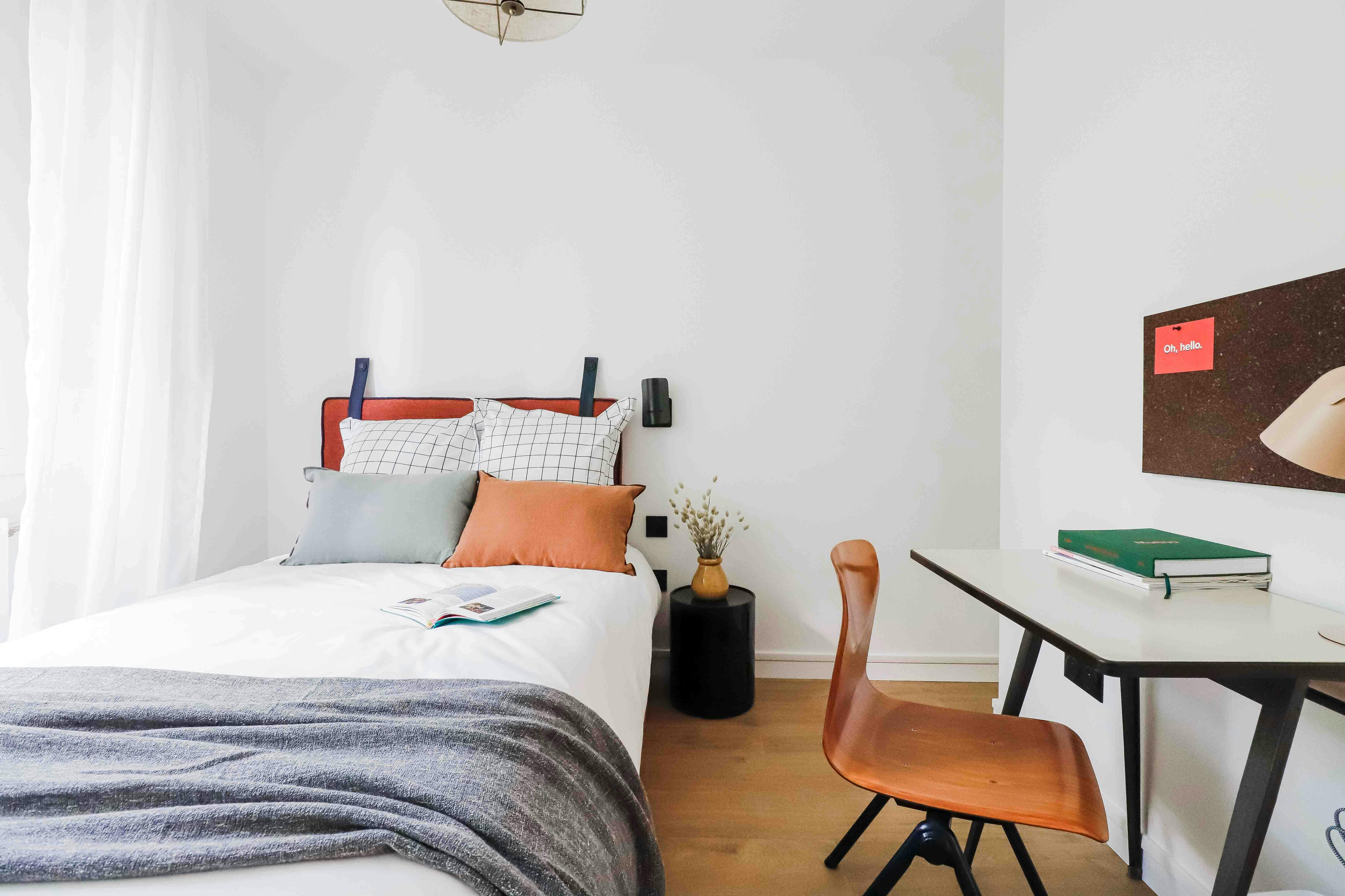 Приватна кімната за оренду для 930 EUR на місяць у Vanves, Rue Larmeroux