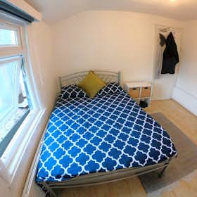 Private room for rent for £1,269 per month in London, Pratt Street