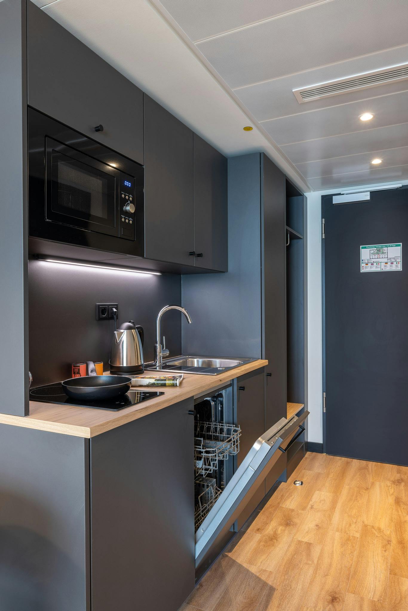 preview gallery tile